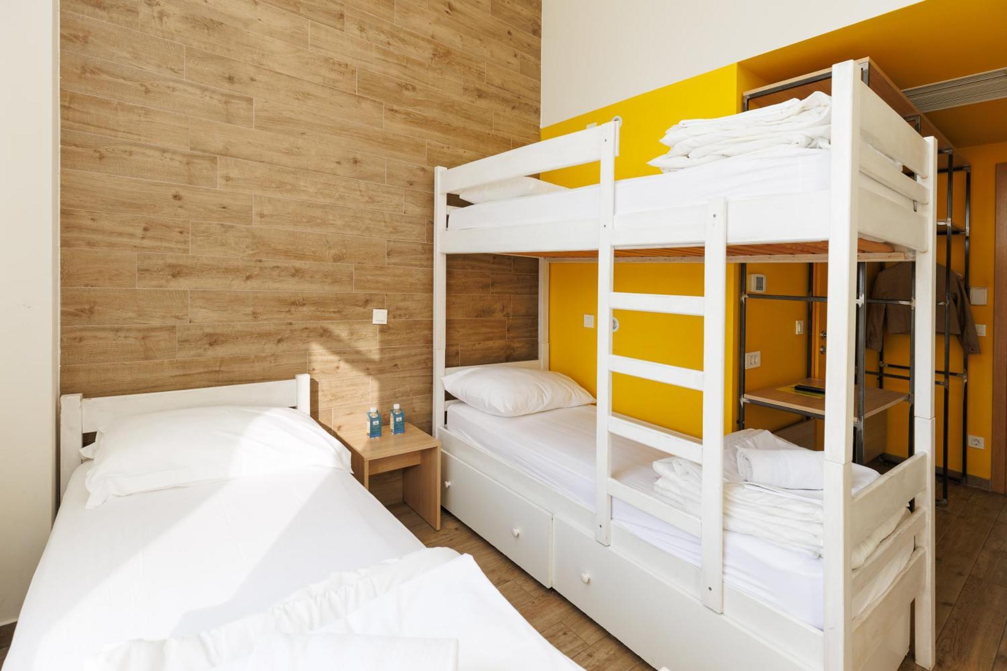 Hostel Link Lovran Luaran gambar